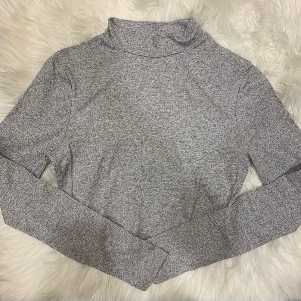 NWOT Cropped mock neck long sleeve top